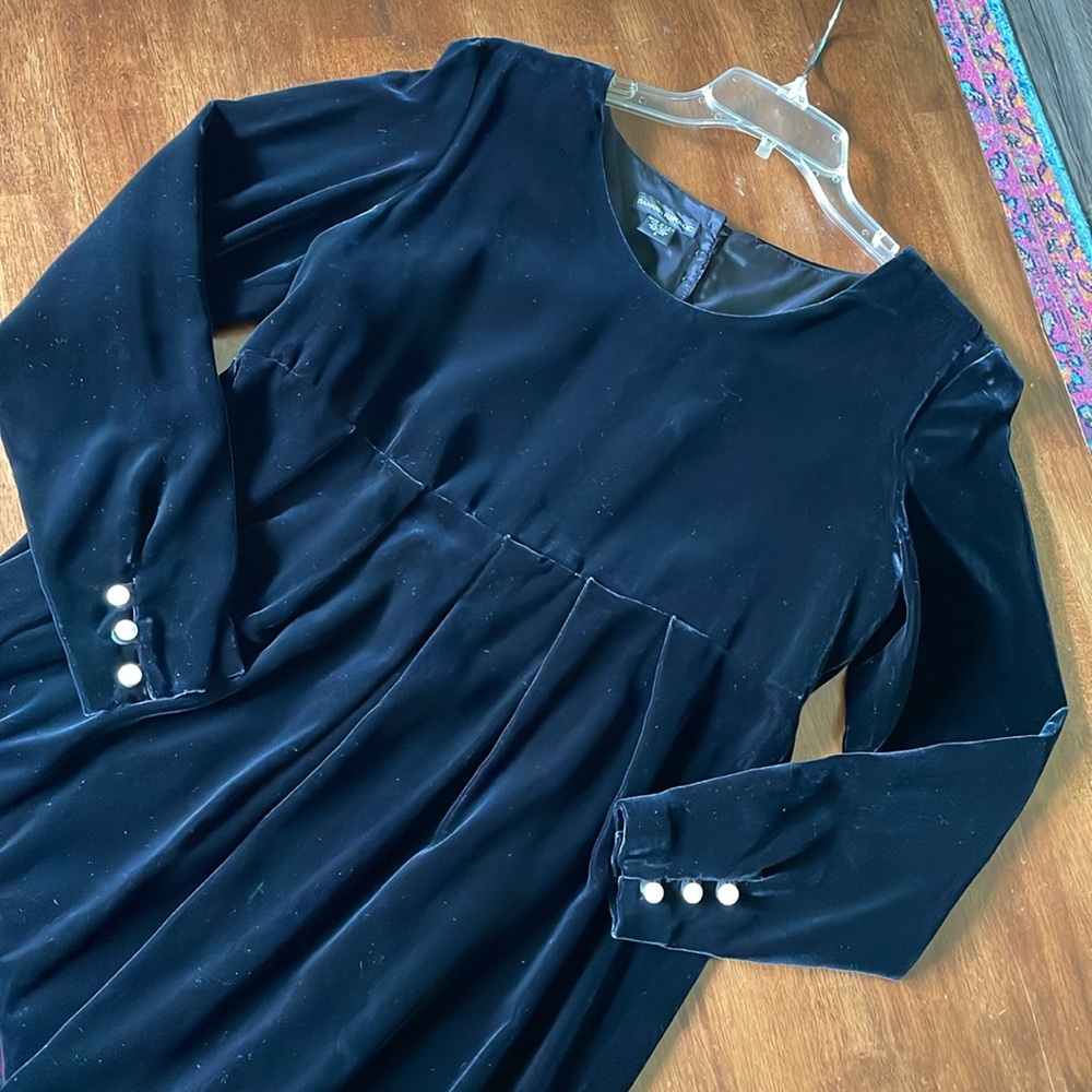Vintage Banana Republic Black Velvet Empire Waist Dress - Size 8